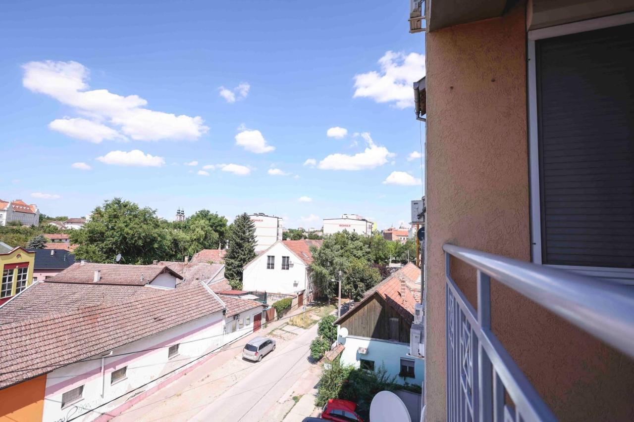 Lucasa Daire Subotica Dış mekan fotoğraf